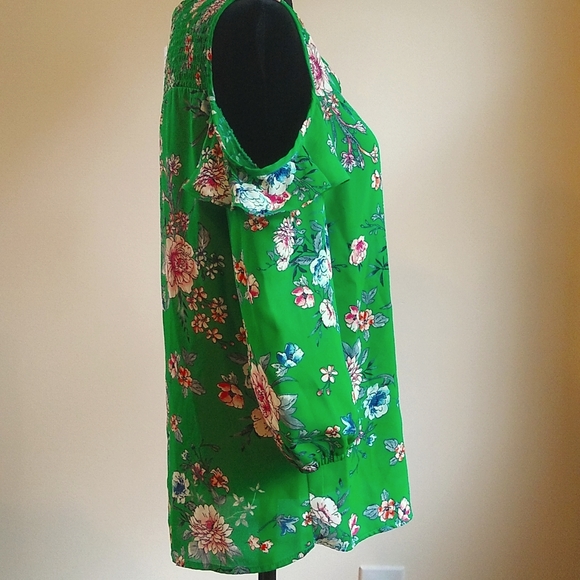 Green floral blouse size XS - Picture 4 of 7
